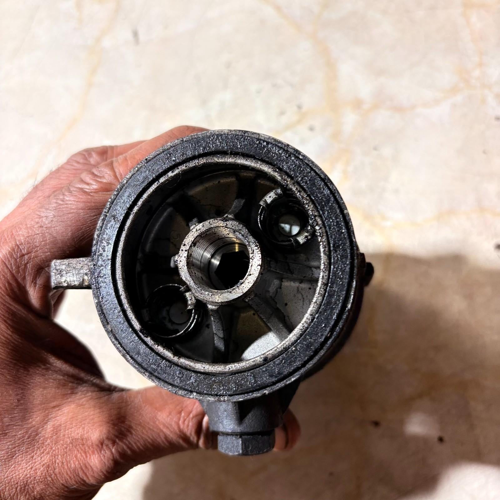 Vauxhall Antara 2006-2015 Oil Filter Housing Holder 96440251 96440302