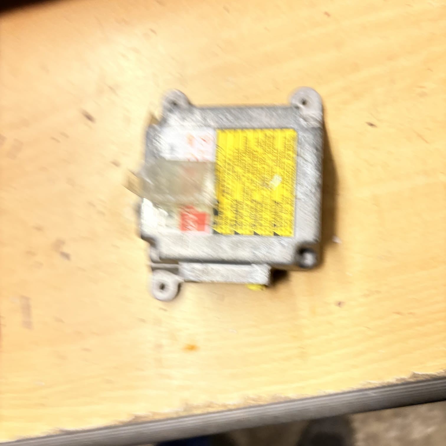 2006 Lexus IS200 AIR SRS bag Control Module 8917053020