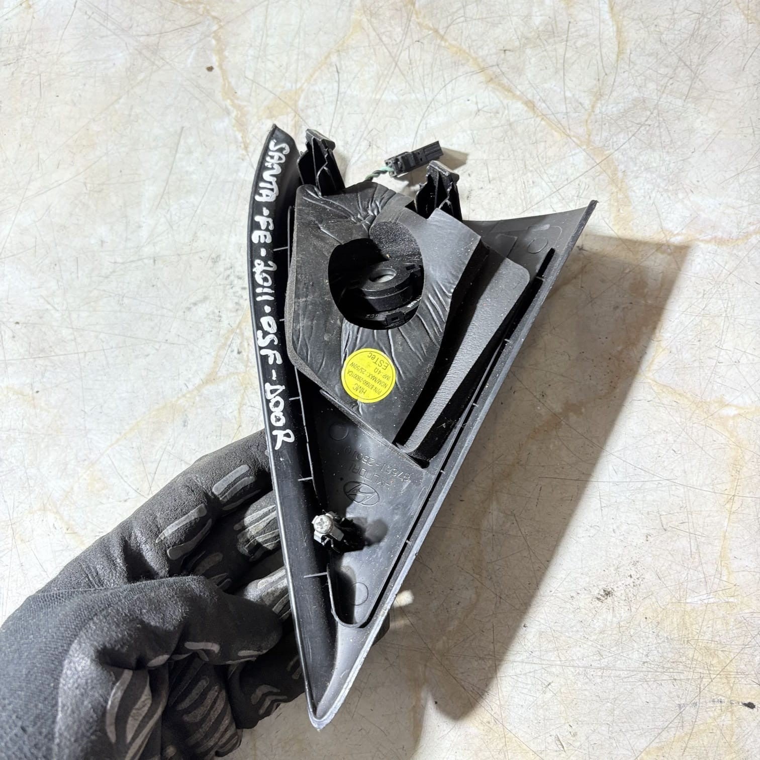 2011 HYUNDAI SANTA FE DOOR TWEETER SPEAKER AND TRIM FRONTOSF 87881-2B010