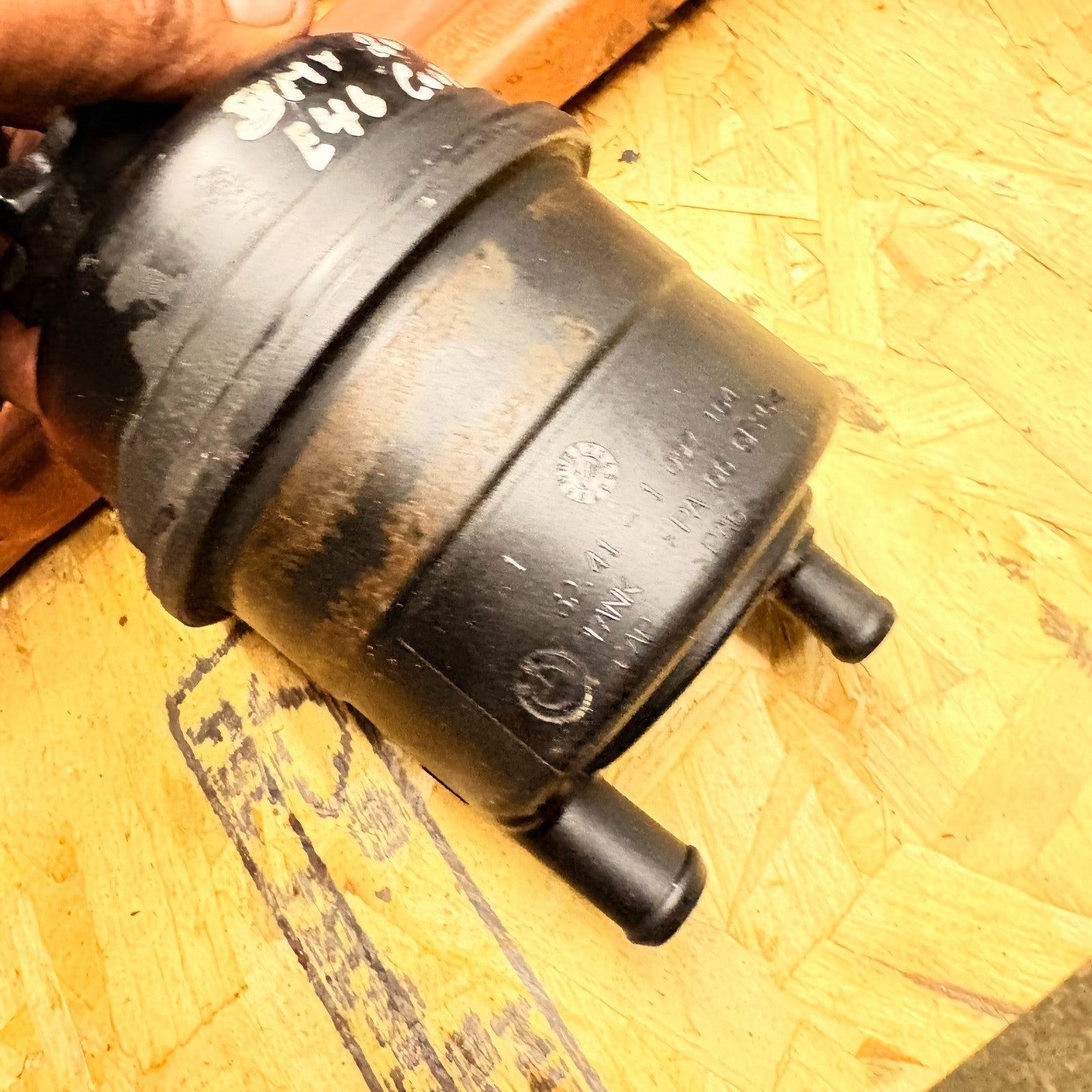 BMW 3 Series E46 Coupe 1999-2006 Power Steering Reservoir 1097164