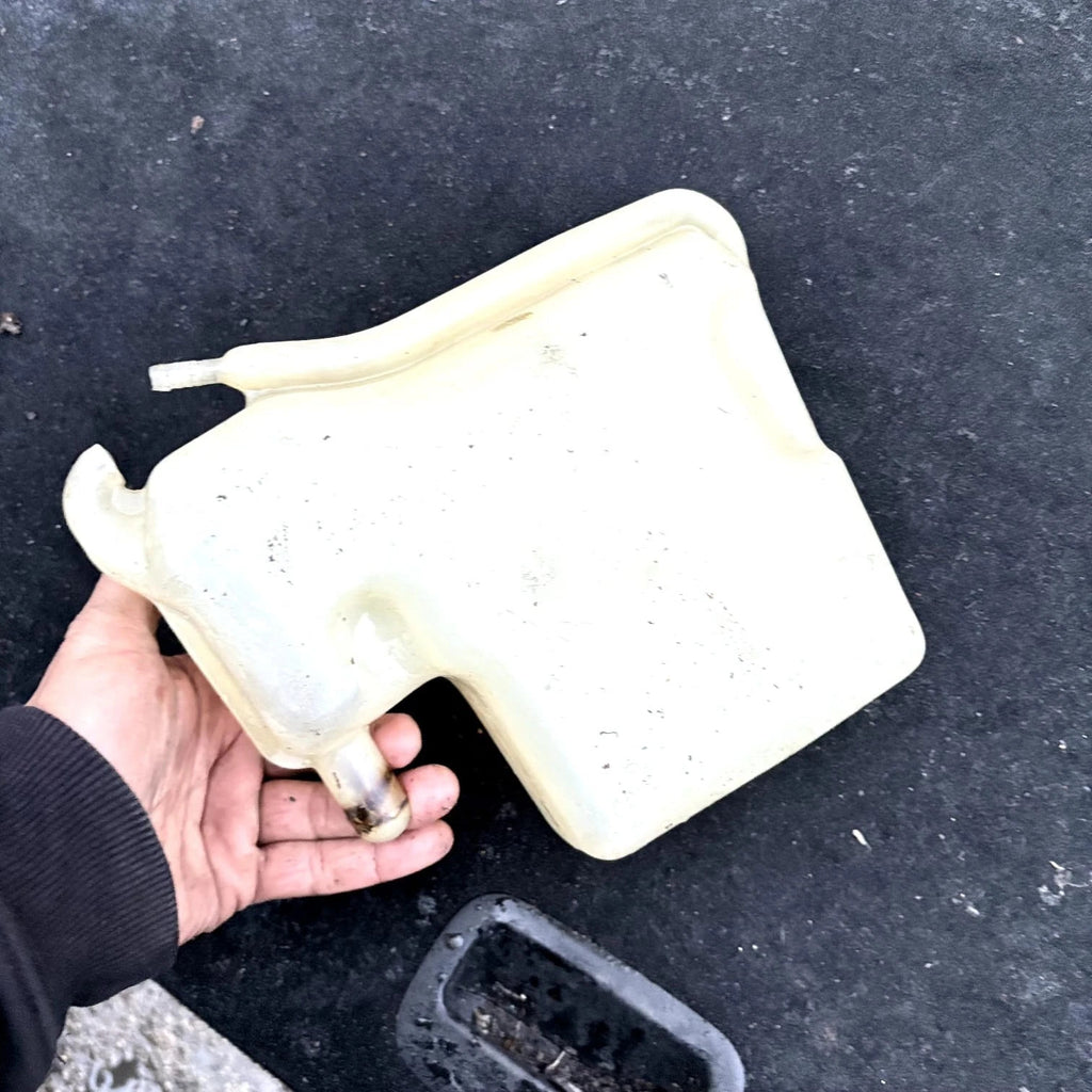 Mercedes C-Class W202 CLK W208 Coolant Expansion Tank 2025000049 1993-2002