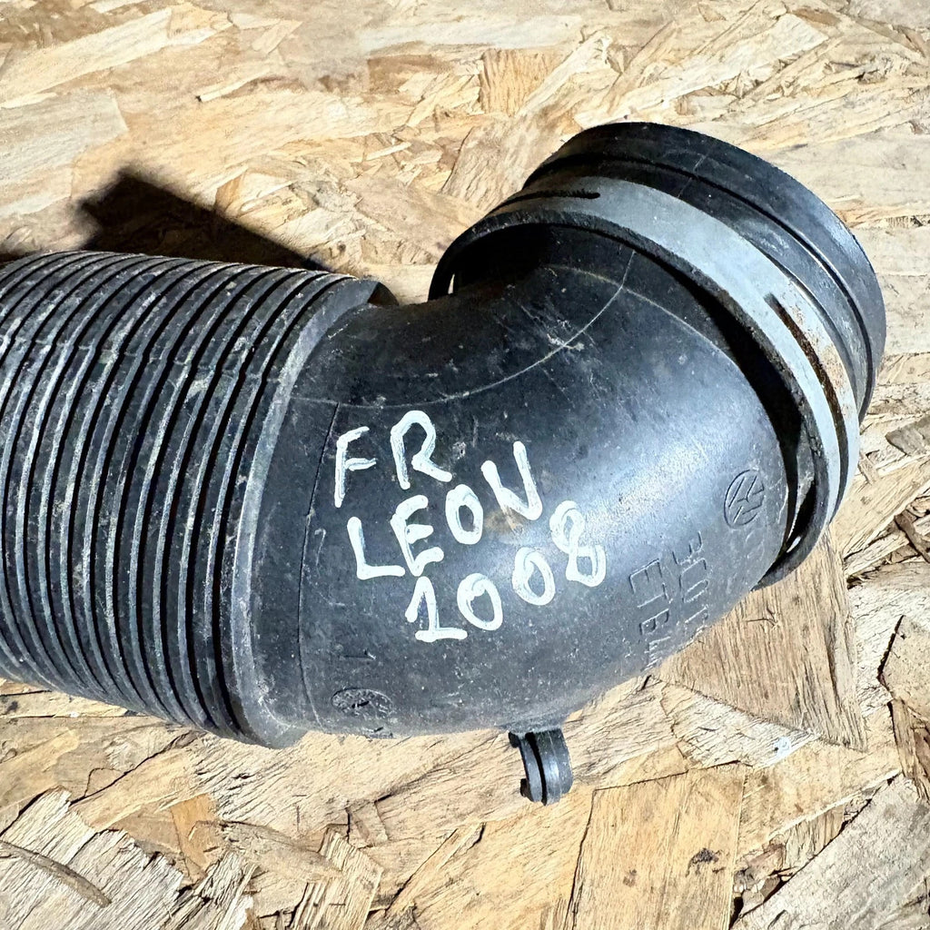 SEAT LEON FR 3C0129654M AIR INTAKE DUCT PIPE 1.9/2.0 TDI 2005-2012