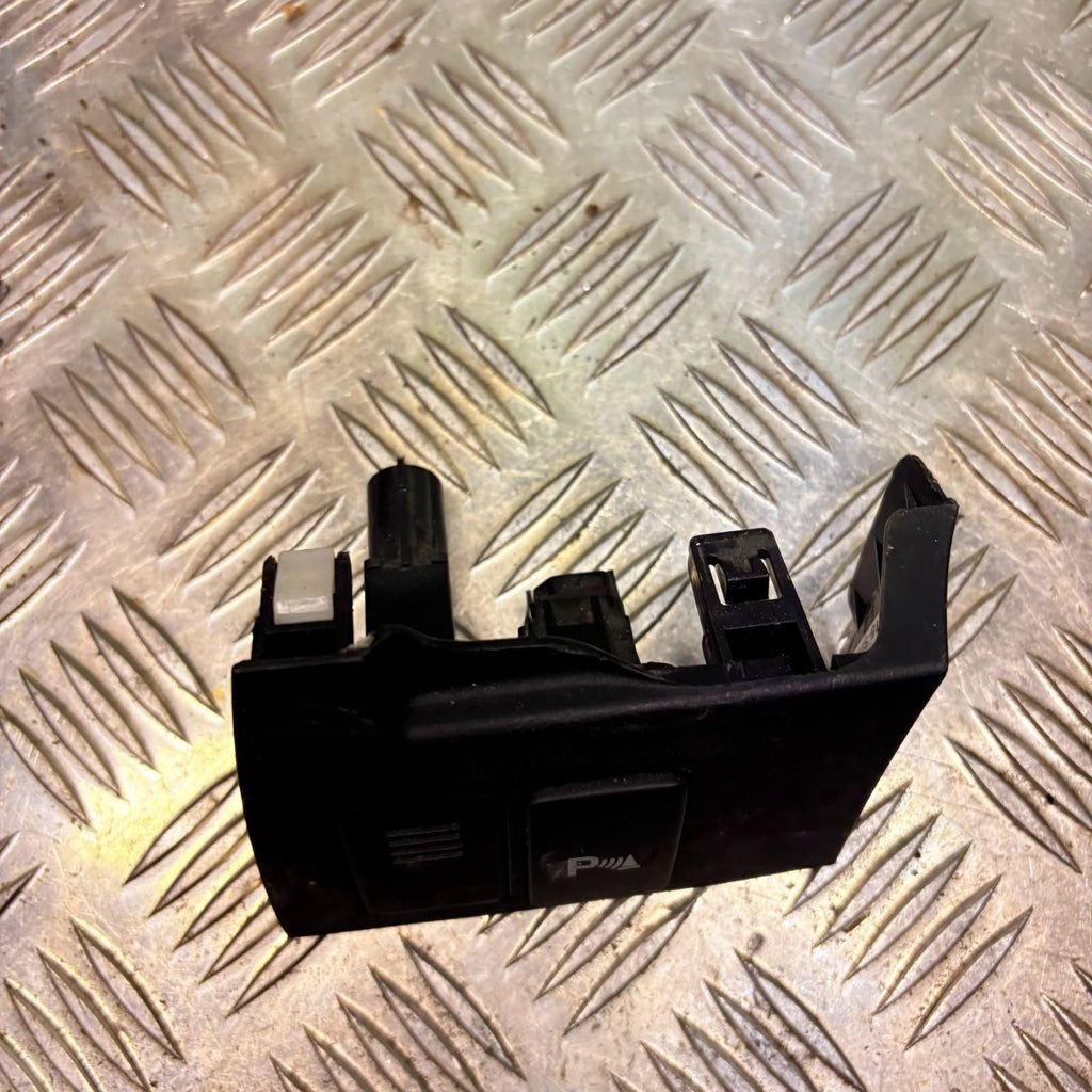 HONDA CR-V PARKING SENSOR SWITCH 2006 TO 2009 77315-SWA-E010-M1