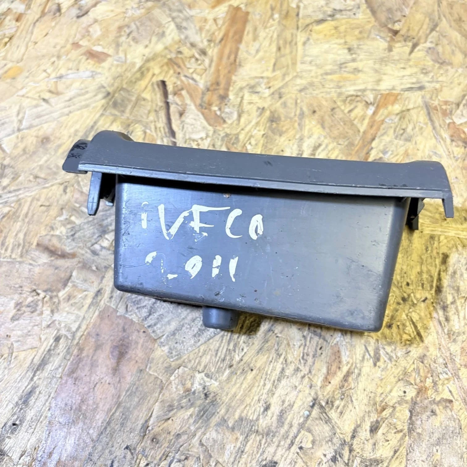 IVECO DAILY 2007-2014 DASHBOARD STORAGE POCKET TRAY COMPARTMENT 5801258691