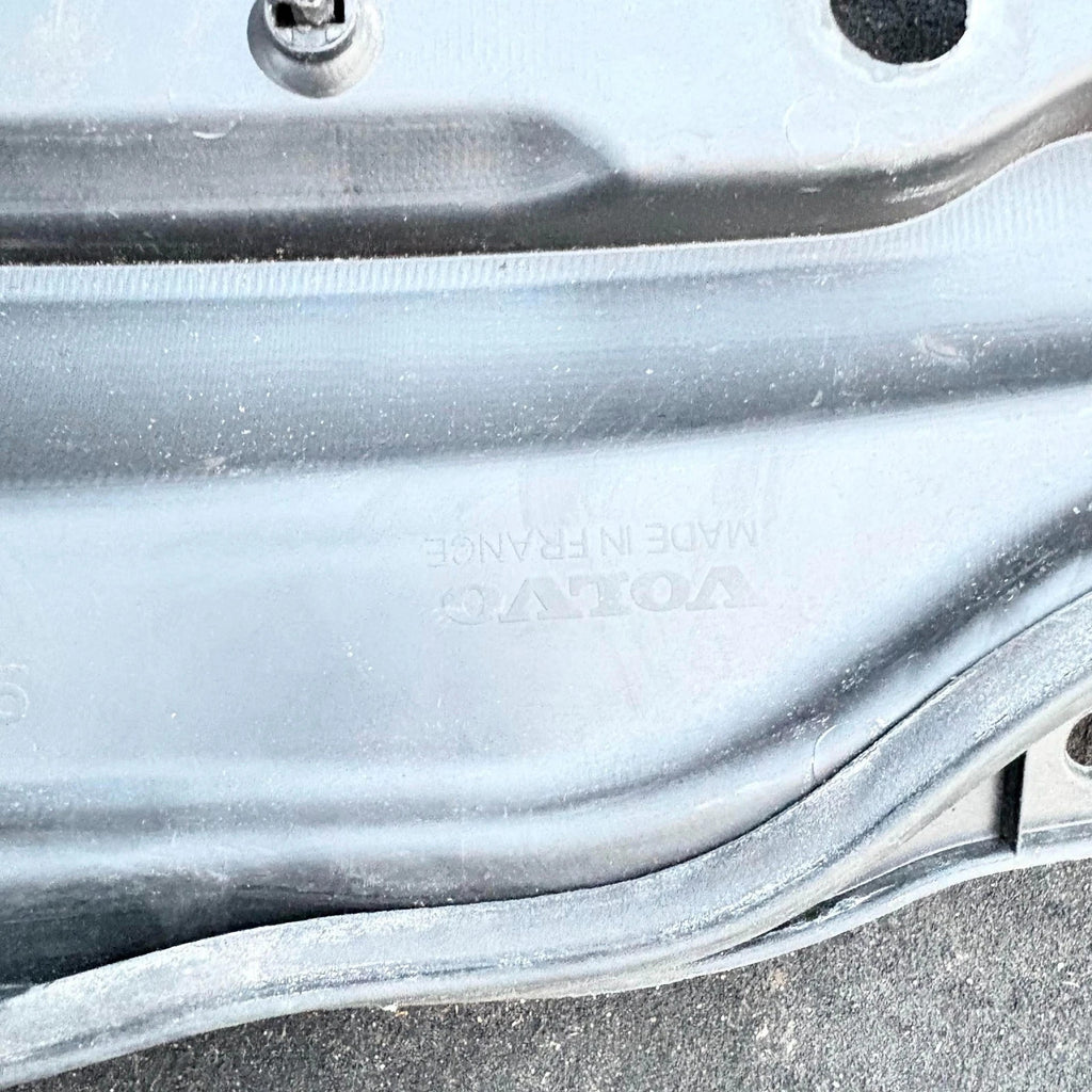 Volvo V50 Scuttle Panel Windscreen Wiper Trim Cover 2004-2012