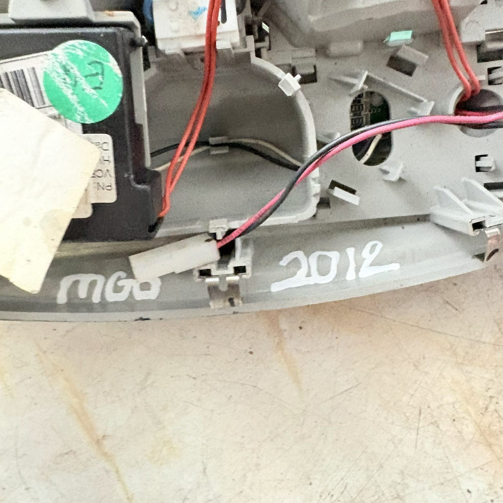 MG MG6 Front Roof Interior Reading Light Lamp 30022008 2011-2016