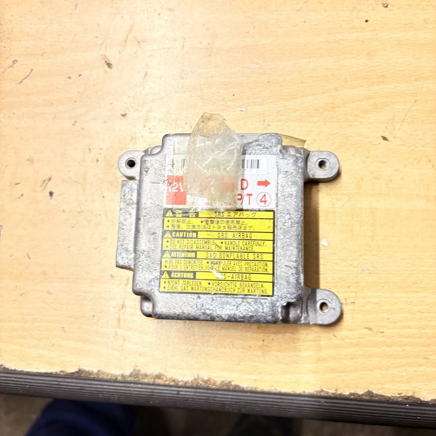 2006 Lexus IS200 AIR SRS bag Control Module 8917053020