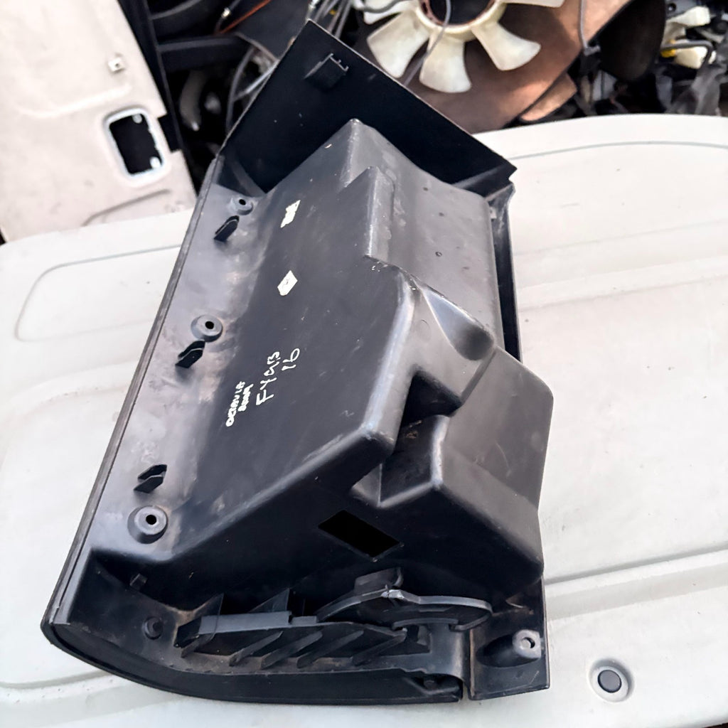Skoda Octavia 2004-2012-glove box with handle