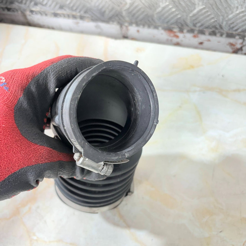Nissan Qashqai 2019 Air Filter Air Intake Pipe J11 1.5 DCi Air Intake Pipe