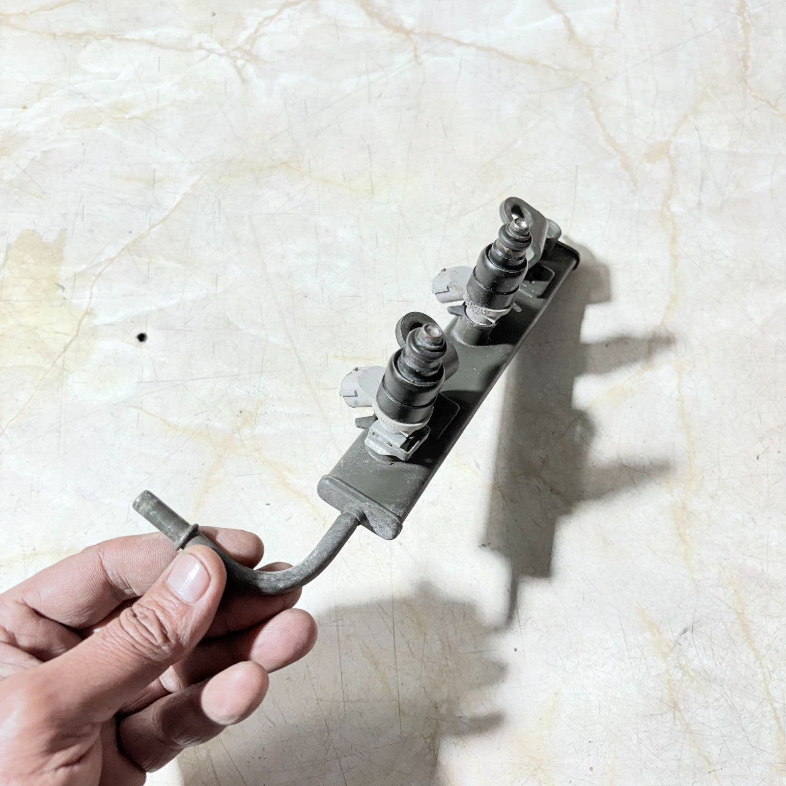 Smart Forfour W453 Fuel Injector Rail & Injectors Siemens Deka 2014-2019