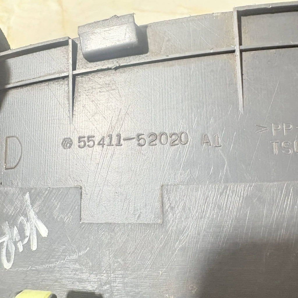 TOYOTA YARIS MK1 SPEEDOMETER CLUSTER SURROUND PANEL 1999-2005 55411-52020