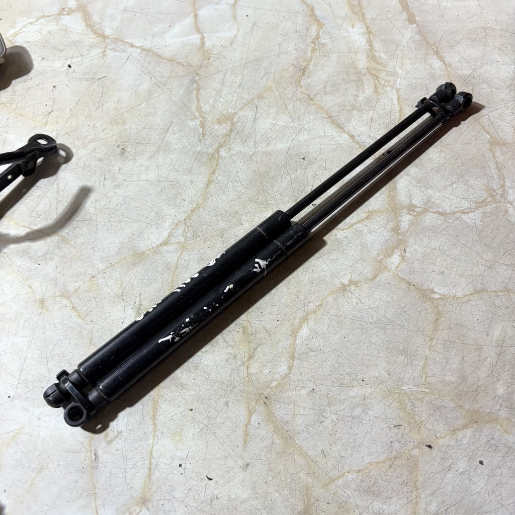 FORD KA MK2 2008-2016 EDGE TAILGATE GAS STRUTS PAIR 51794232 ODM
