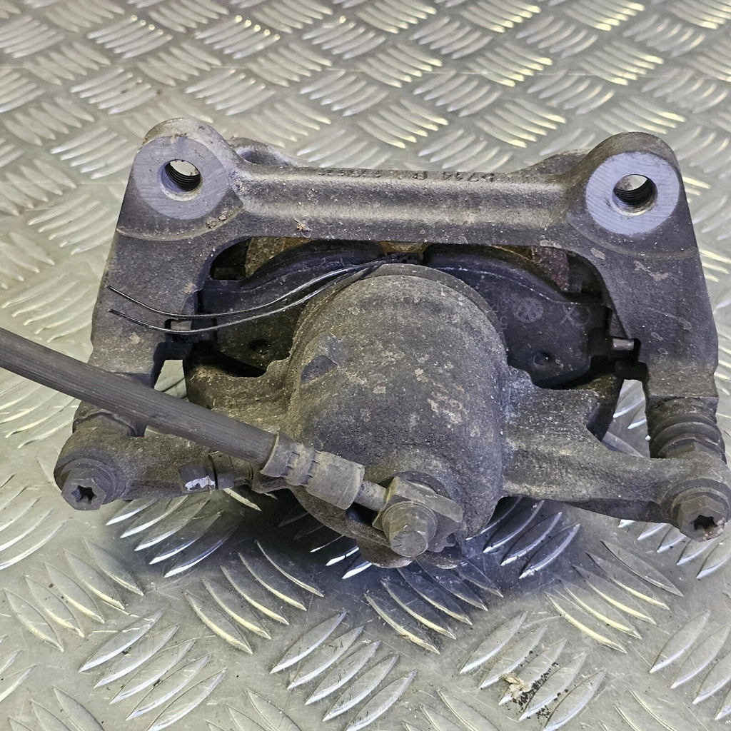 SEAT Ateca 18-23 1.5 TSi Brake Caliper OSF OFFSIDE Front Right Driver Side