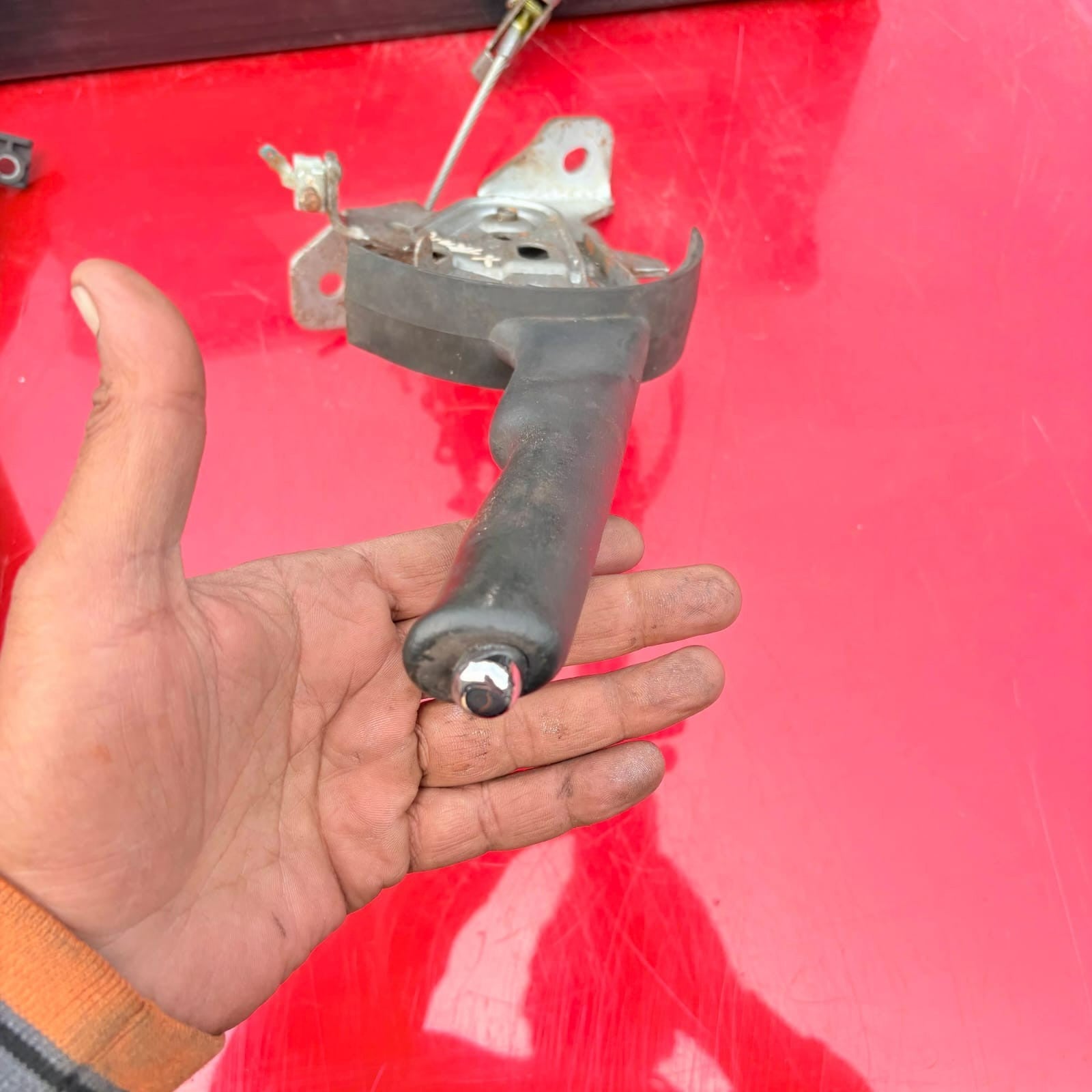 NISSAN X-TRAIL HANDBRAKE HANDLE LEVER