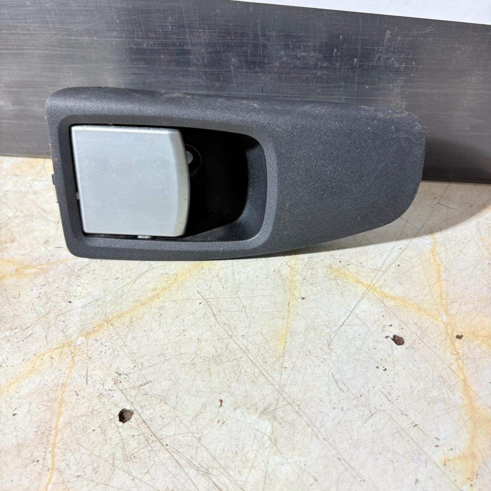Rear inner door handle rh for LANCIA MUSA 1.3 D MULTIJET 2006 (79809)