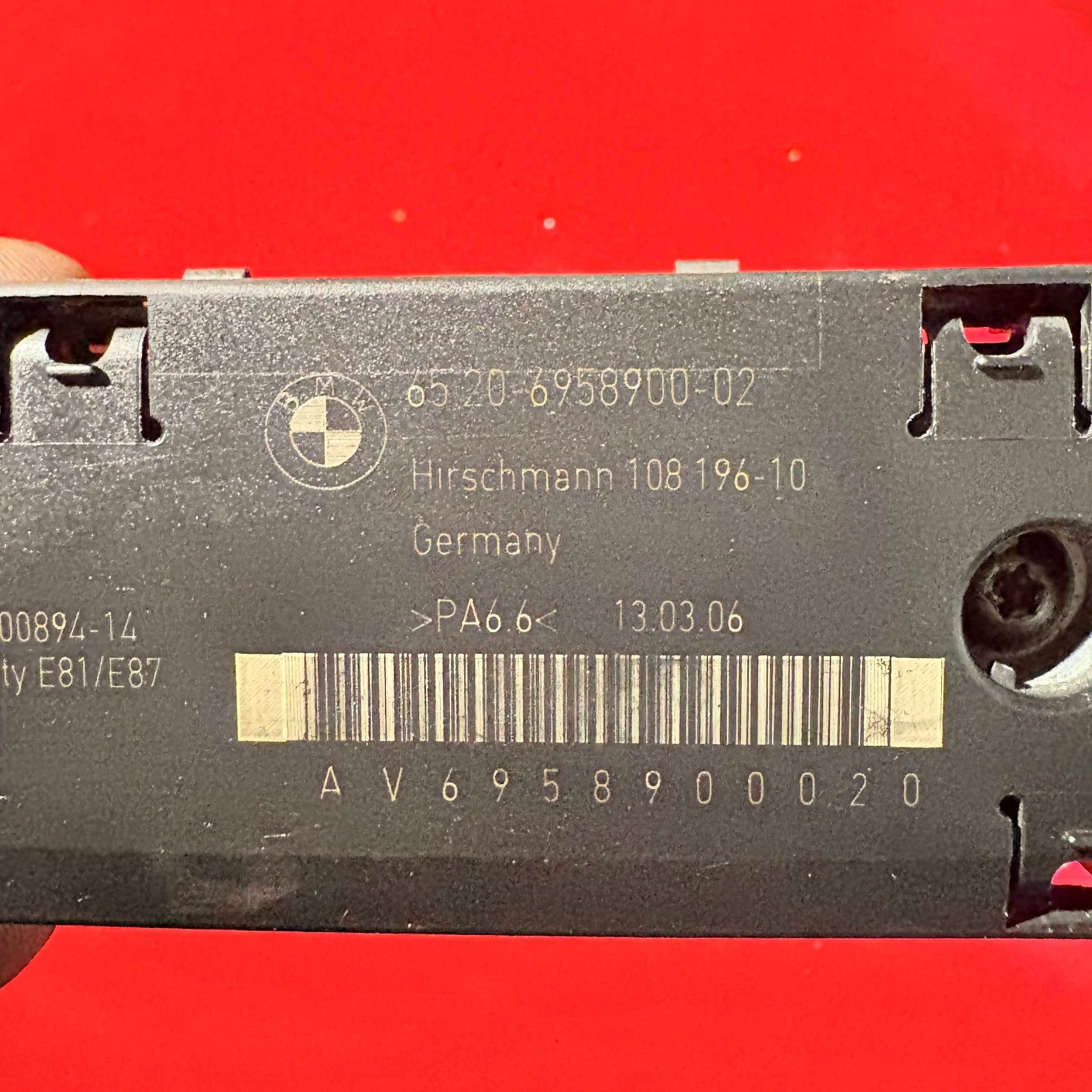 BMW 1 Series 116i E81 E87 2004-Mar 2009 Rear Diversity Antenna Amp 65206958900