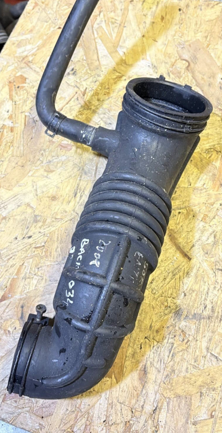 2008 KIA SORENTO I JC Intercooler Hose Pipe281303E710 267424A410 2.50 27001611