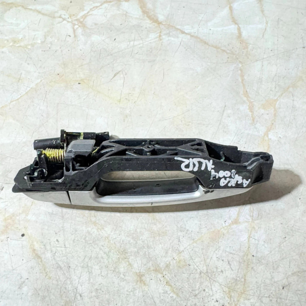 VAUXHALL ASTRA H EXTERIOR DOOR HANDLE PASSEBGER REAR LEFT SIDE 2004-2011