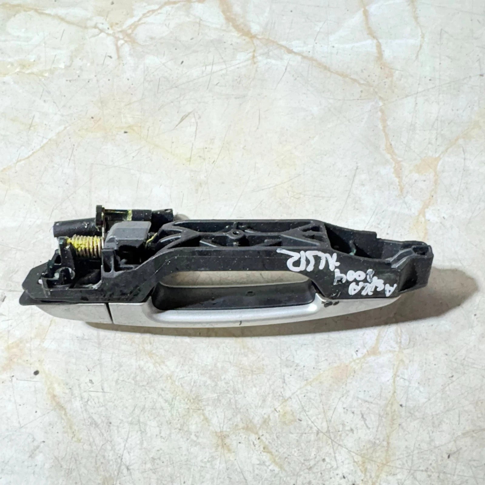 VAUXHALL ASTRA H EXTERIOR DOOR HANDLE PASSEBGER REAR LEFT SIDE 2004-2011