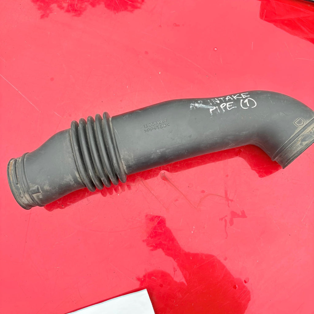 Mitsubishi Outlander Mk2 2007-2012 Air Intake Pipe Hose 1505A287