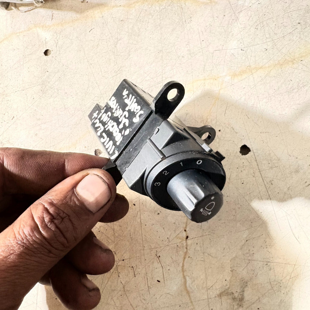 HONDA CIVIC MK8 2006-2011 HEADLIGHT ADJUSTER SWITCH M30424