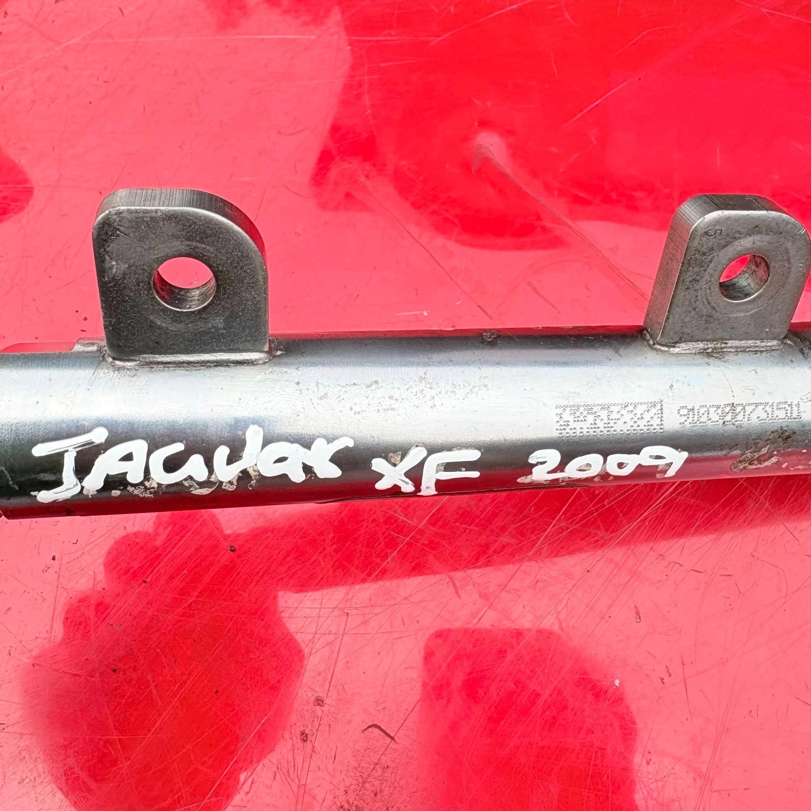 Jaguar XF X250 3.0D Fuel Injection Rail Bosch 0445216030 9X2Q-9D280-FA 09-15