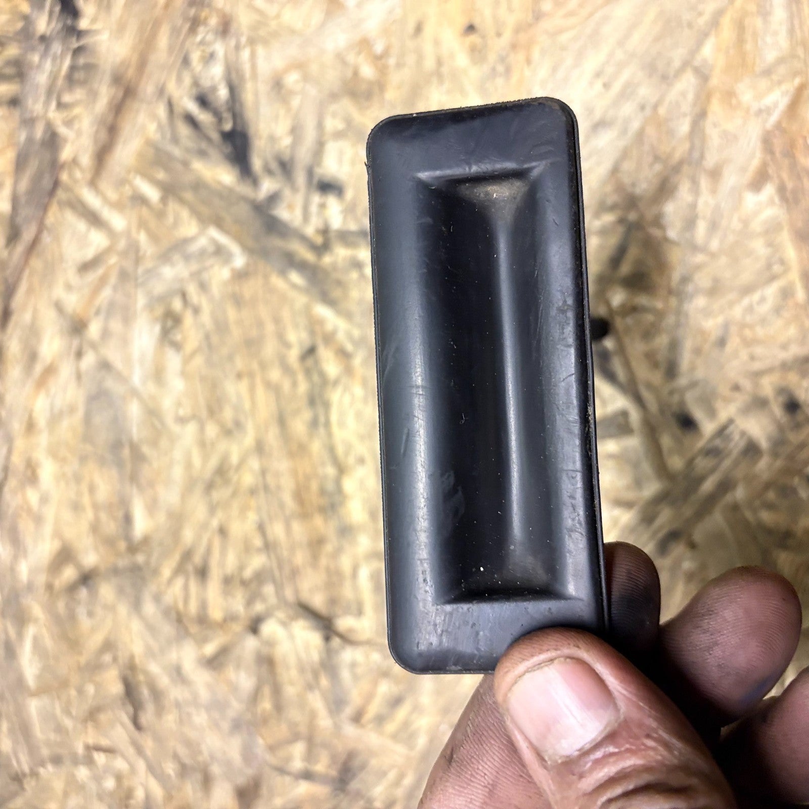 Skoda Superb Mk2 3T 2009-2013 Rear Boot Tailgate Release Handle Button Switch