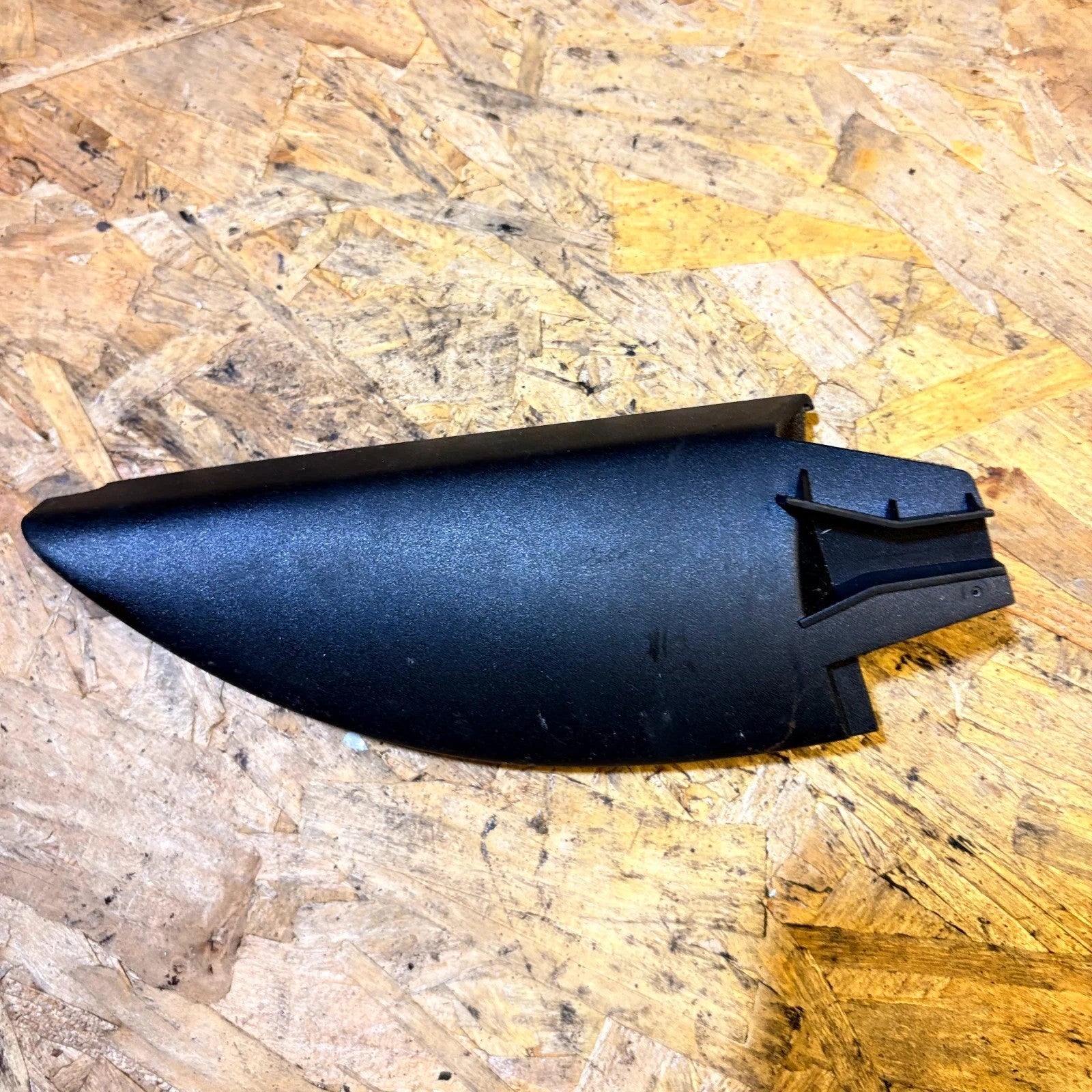 Volkswagen Polo 2002-2009 Front right plastic wing mirror trim cover 6Q0832974E