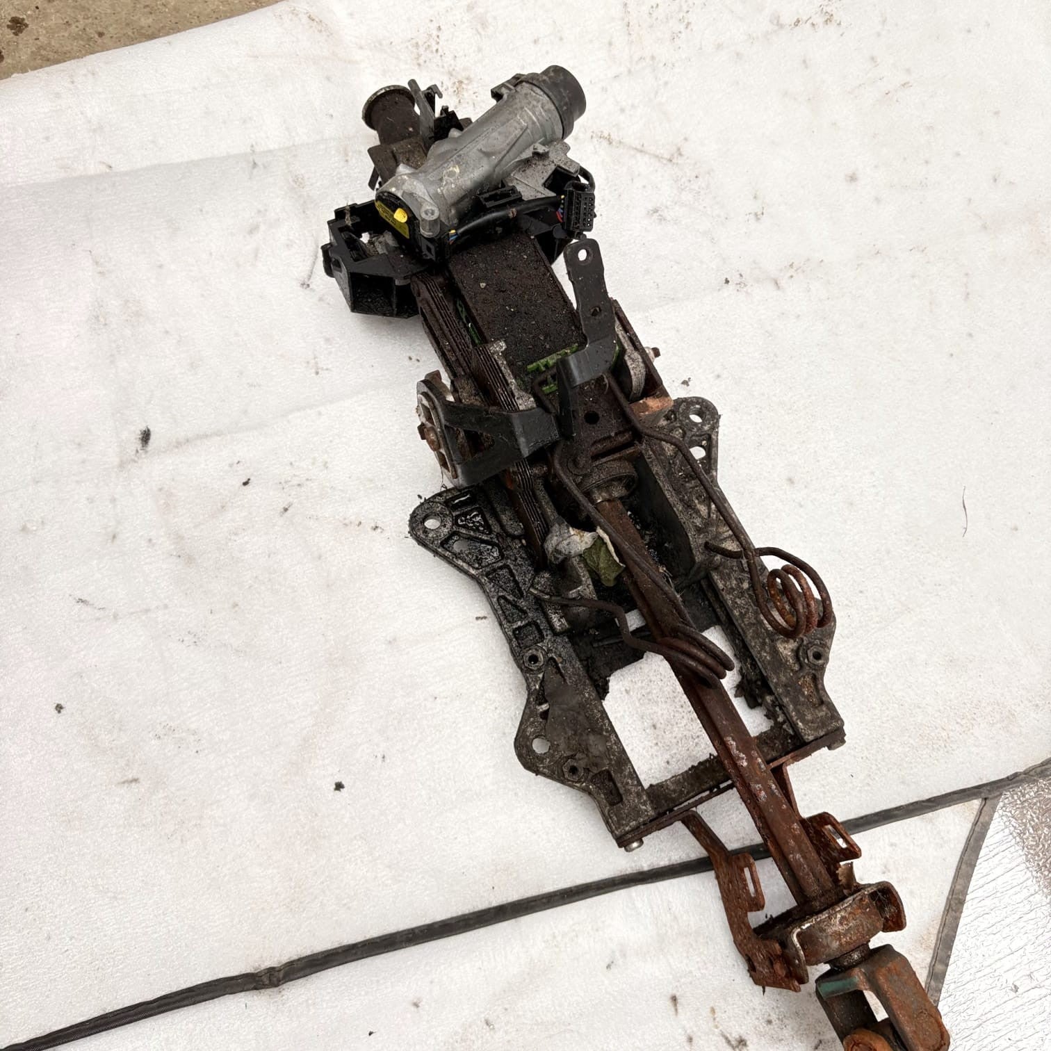 2006 VOLKSWAGEN GOLF STEERING COLUMN 1K0953503CM 1K2419502AB F3