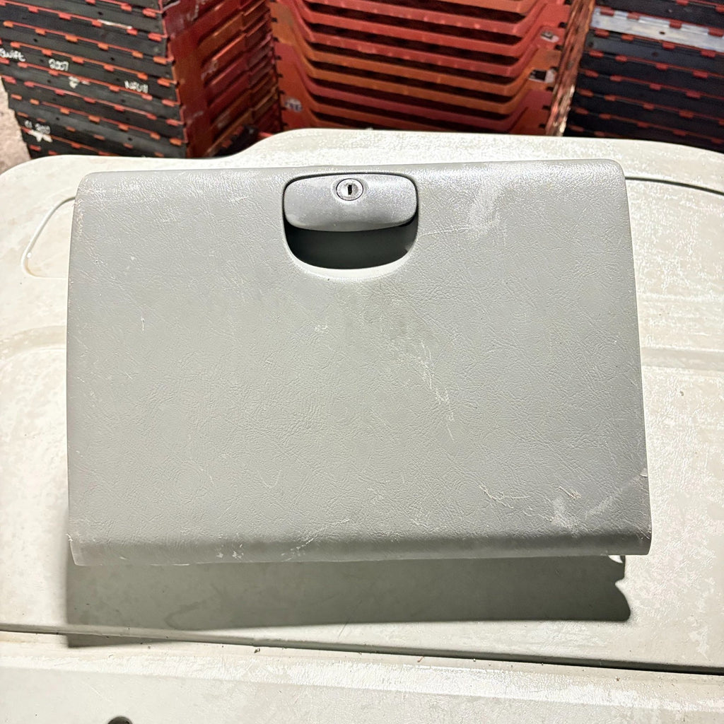 Hyundai Santa Fe Mk1 SM 2001-2006 5dr Dashboard Glove Box Compartment Grey