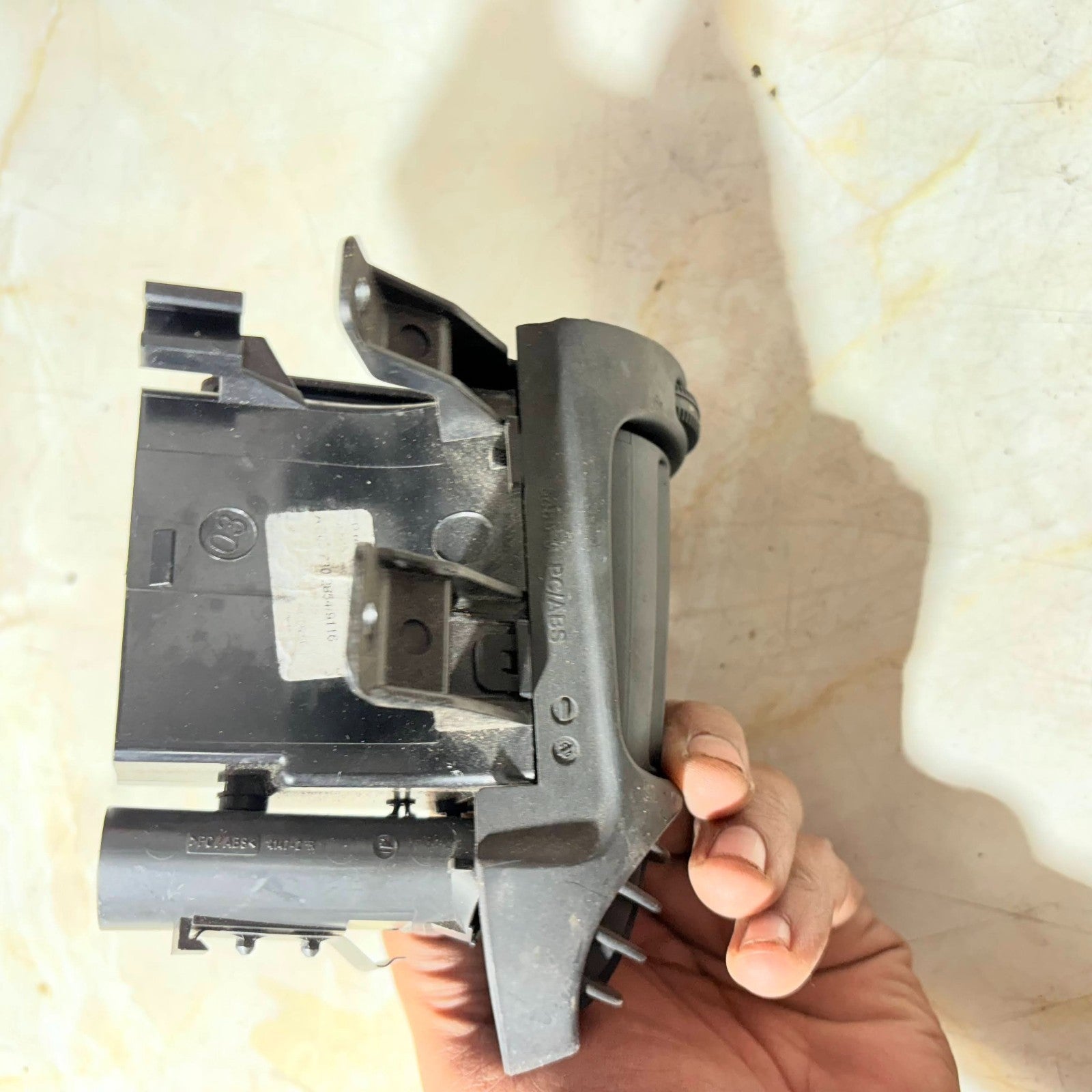Mercedes C-Class drivers side dash air vent assembly (2000-2006)