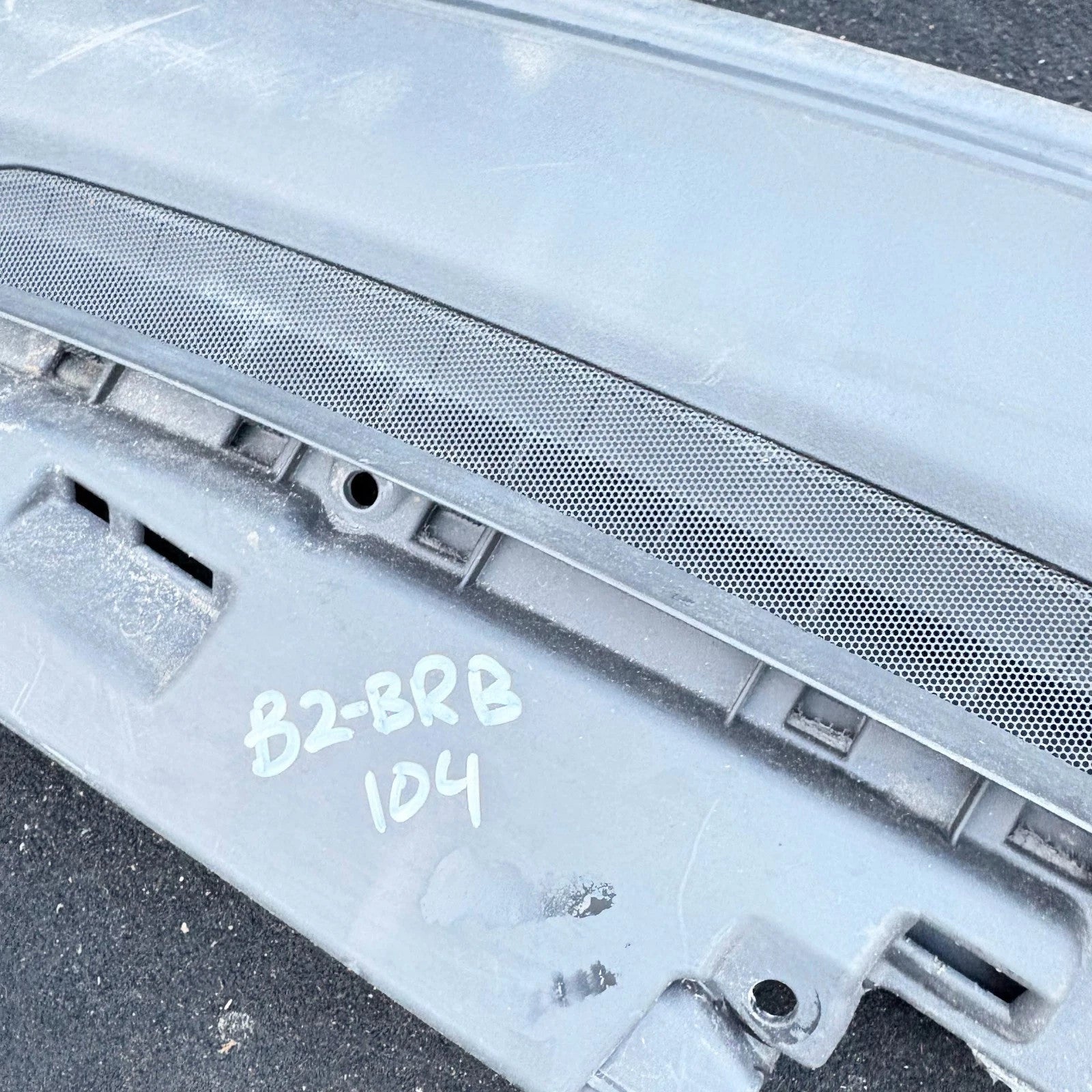 Volvo C30 Front Windscreen Wiper Trim 8687443 2006-2013