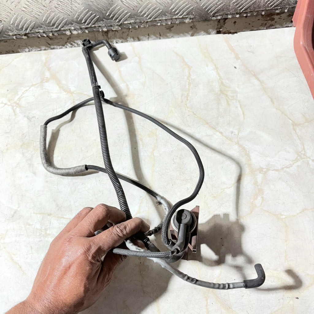 MAZDA 3 2005 VACUUM SOLENOID VALVE AND PIPES