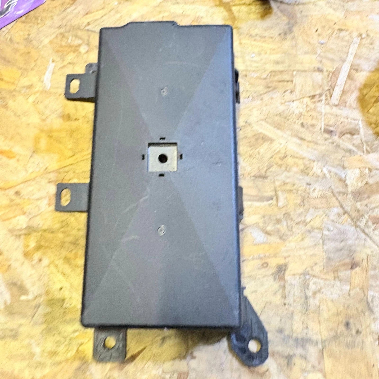 FUSE BOX Kia Sorento 2003-2006