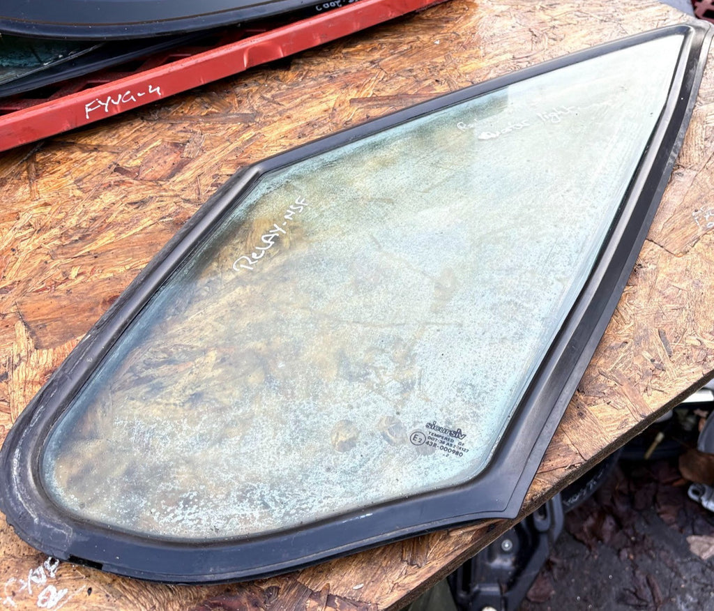CITROEN RELAY QUARTER WINDOW PASSENGER FRONT GLASS 93~06
