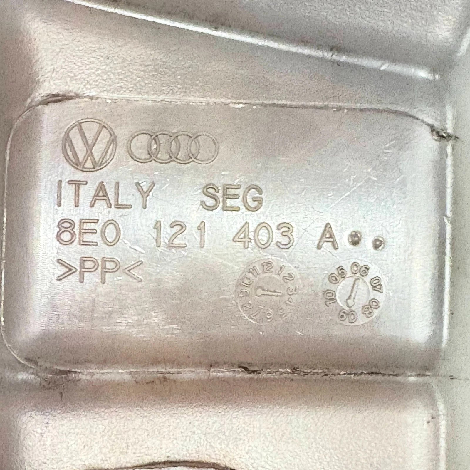 SEAT EXEO 2009 COOLANT EXPANSION TANK - 8E0 121 403 A