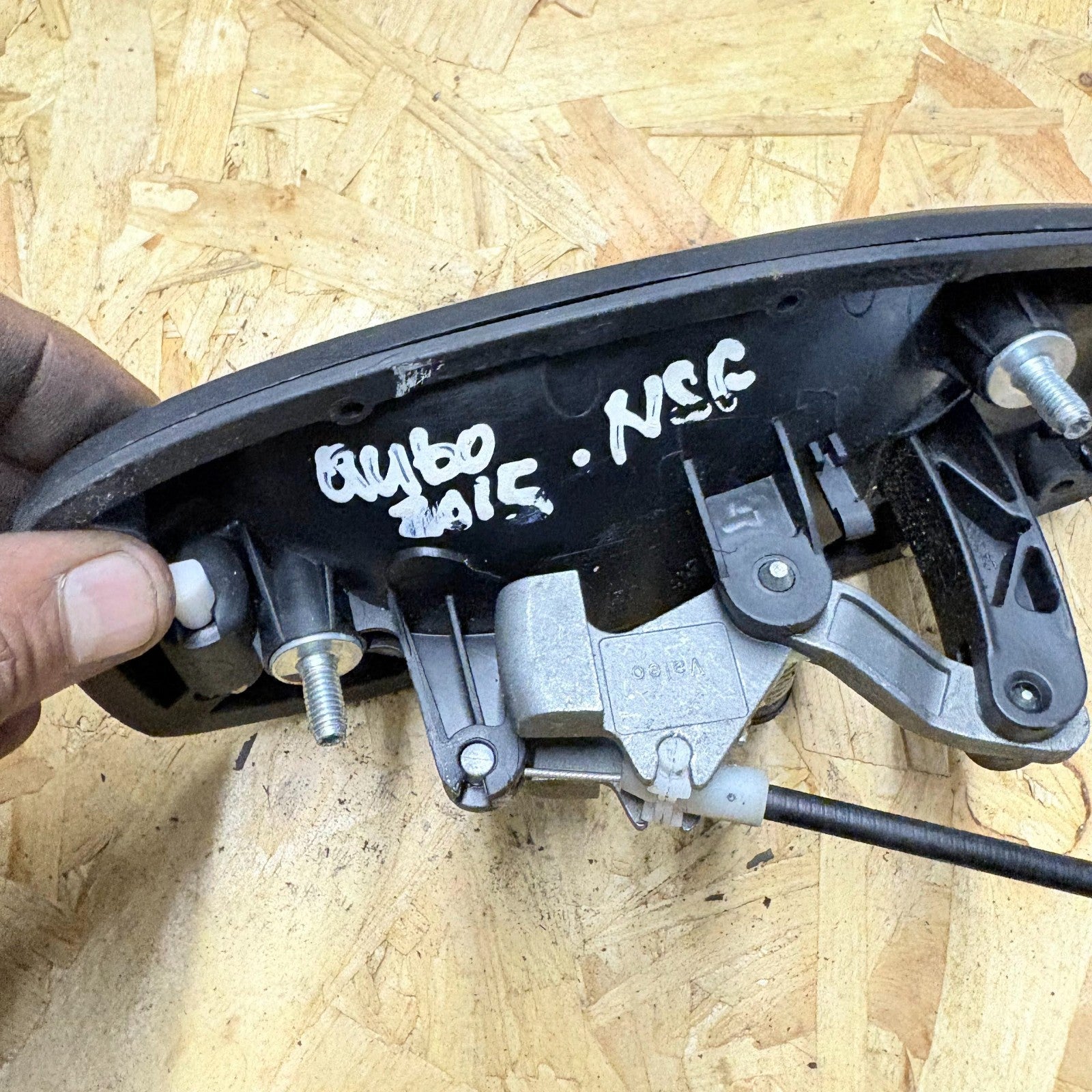 FIAT QUBO 2010-2020 DOOR HANDLE PASSENGER LEFT FRONT SIDE 7355454960