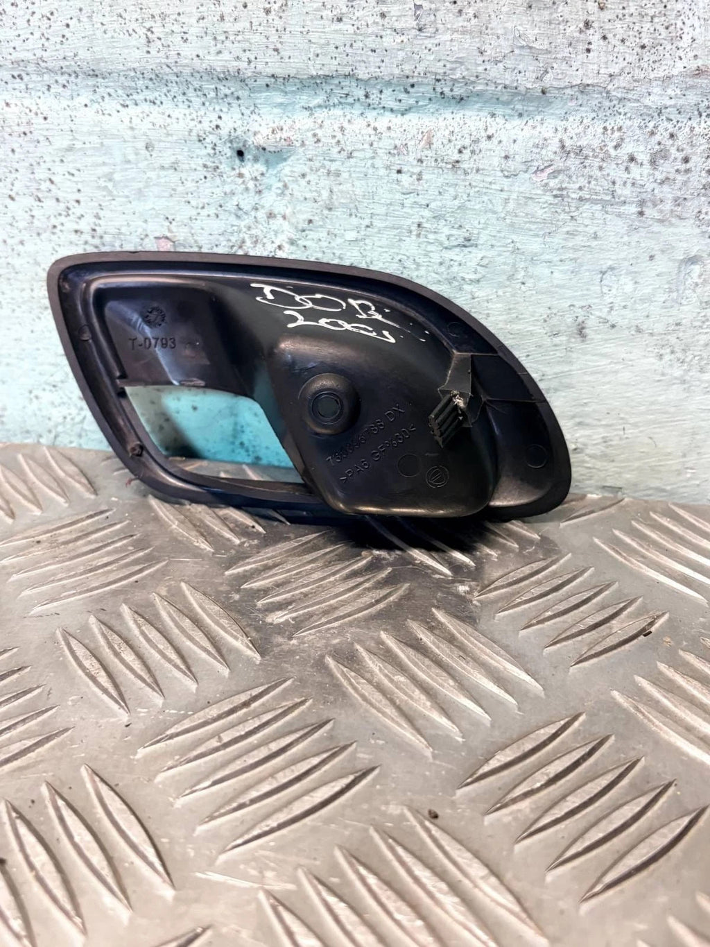 Fiat Doblo Mk1 2000-2009 RH Front Inner Door Handle Surround Bezel 735396788
