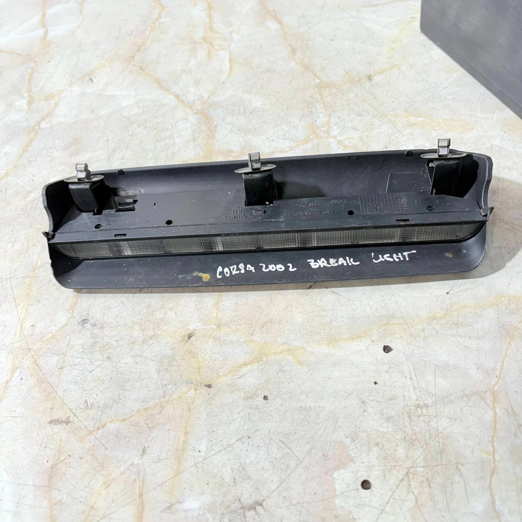 Vauxhall Corsa C 2000-2006 High Level 3rd Brake Stop Light 09114502