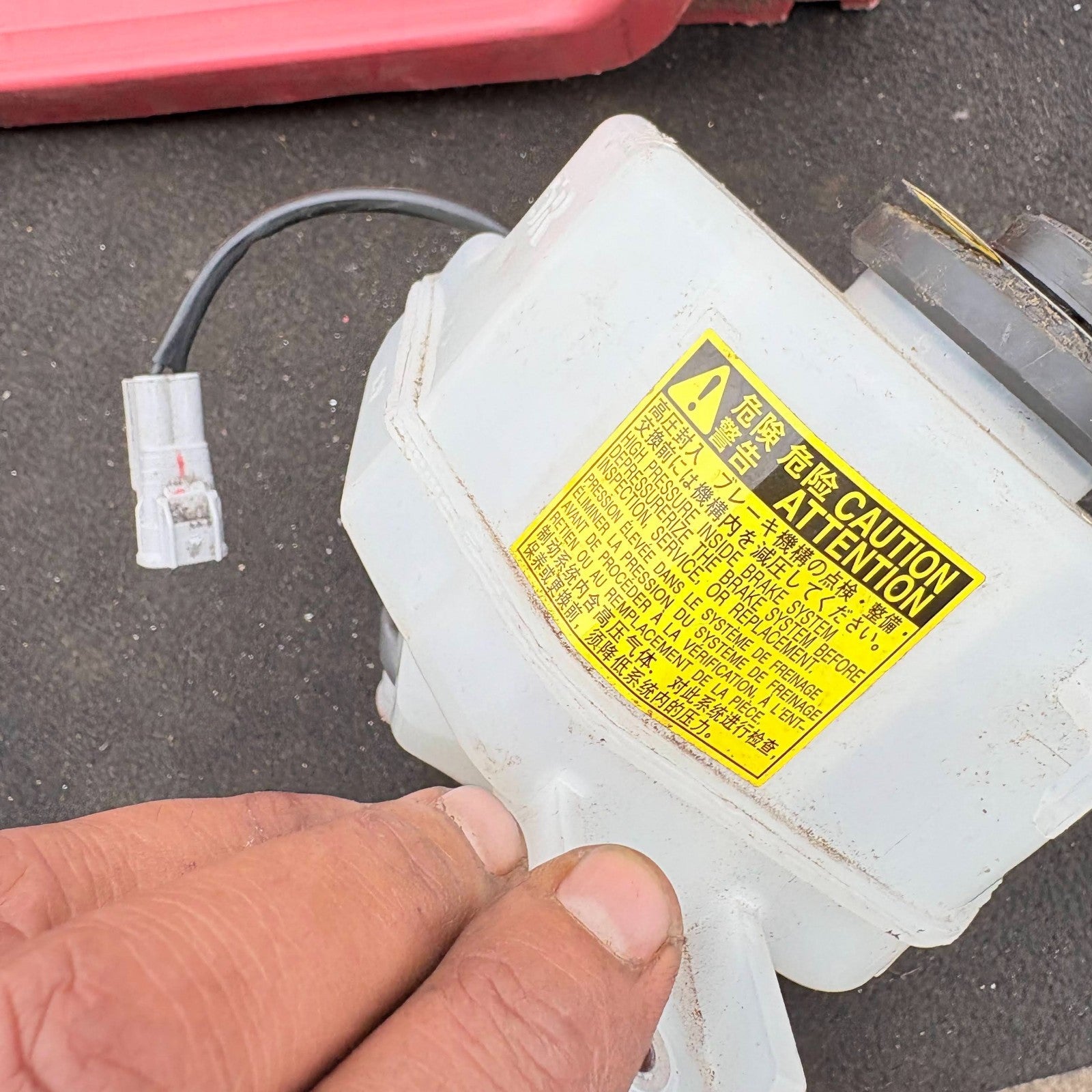 TOYOTA Prius 4 generation (XW50) (2015-2023) Expansion Tank