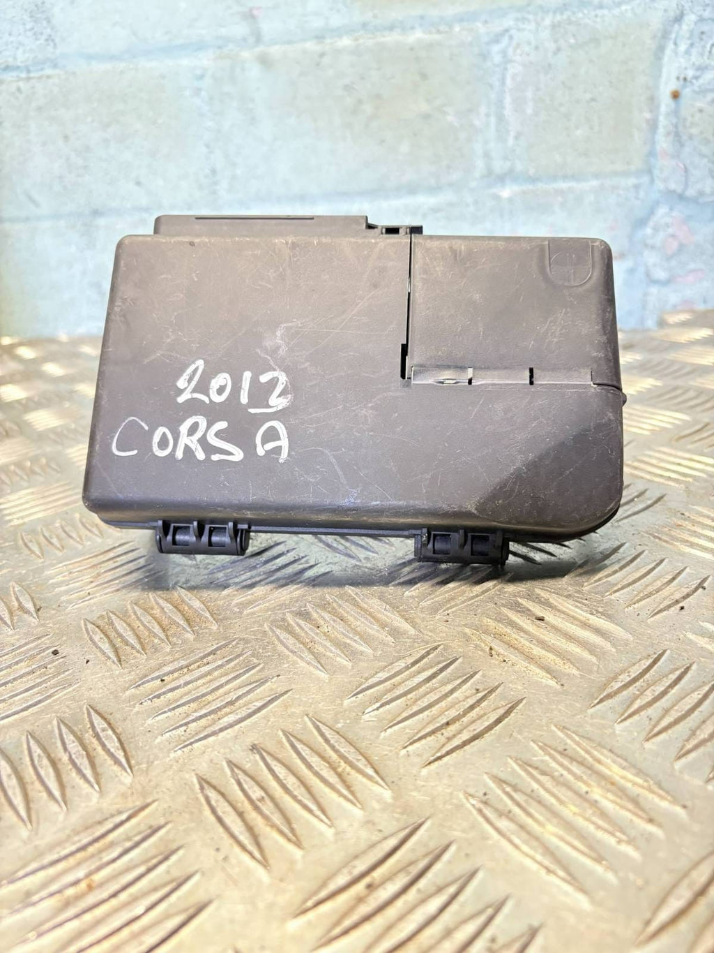 2012 VAUXHALL CORSA D 1.3 CDTI BATTERY CLAMP TERMINAL FUSE 1718433-1