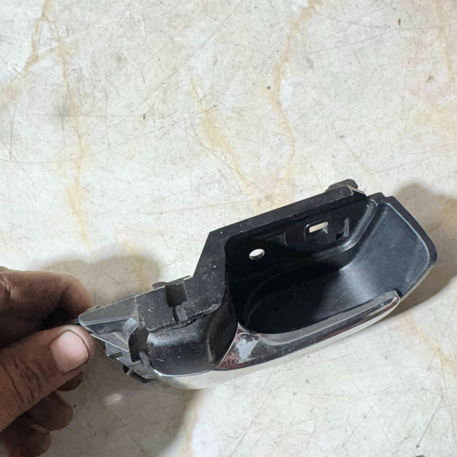 1997-2003 TOYOTA PRIUS MK1 INTERIOR DOOR HANDLE FRONT LEFT PASSENGER SIDE