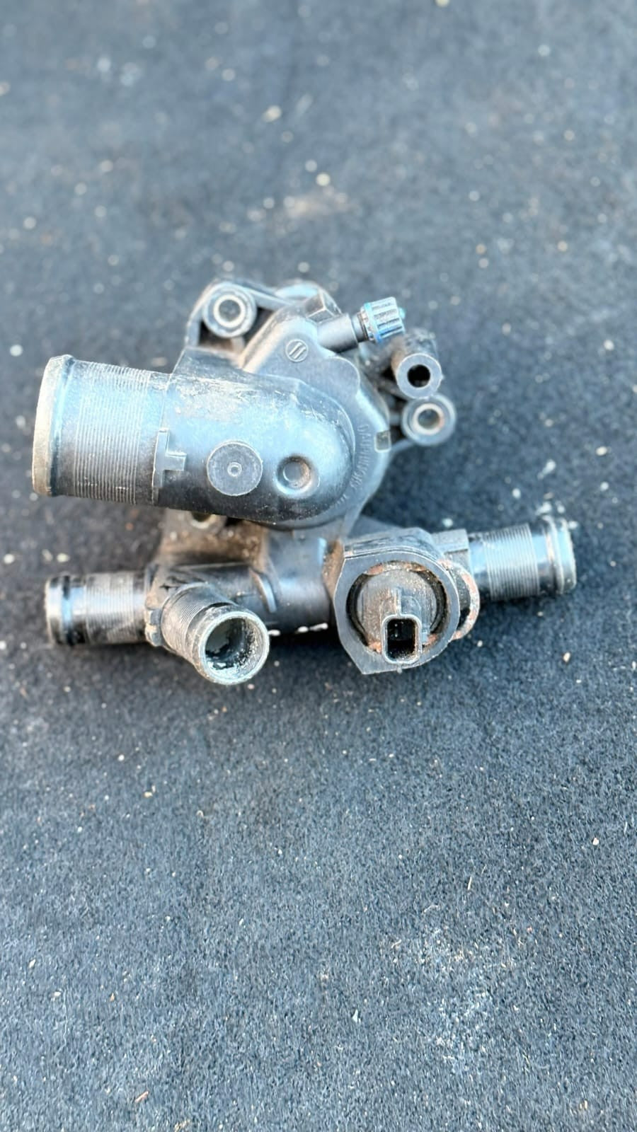 NISSAN PRIMASTAR RENAULT TRAFIC 07-15 2.0 dCi COOLANT THERMOSTAT HOSE