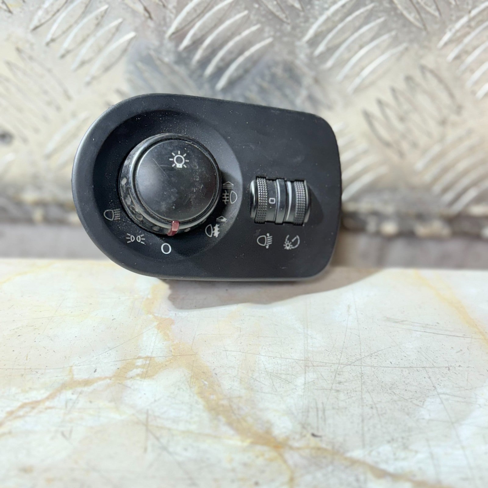 SEAT LEON MK2 2005-2012 HEADLIGHT SWITCH CONTROL 1P2 941 431 B