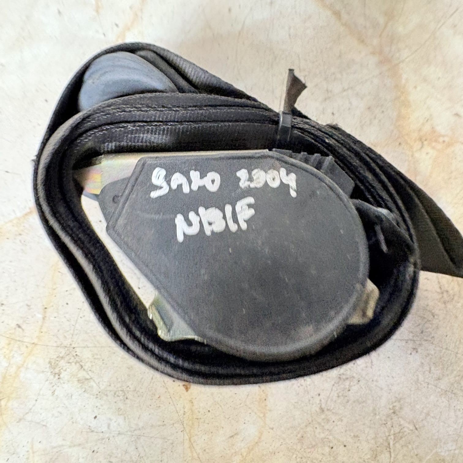 BMW 5 E39 Front Right Seatbelt 72118198572 8198572 NEW 2004NSF