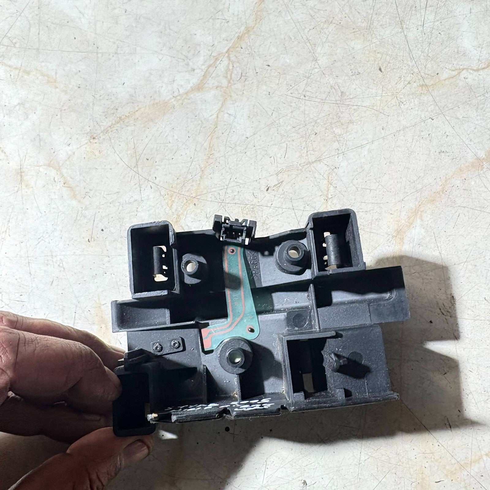 Jaguar S‑Type 1999–2008 Air Bag Indicator Sensor Front Left 3R83‑10C915‑BD