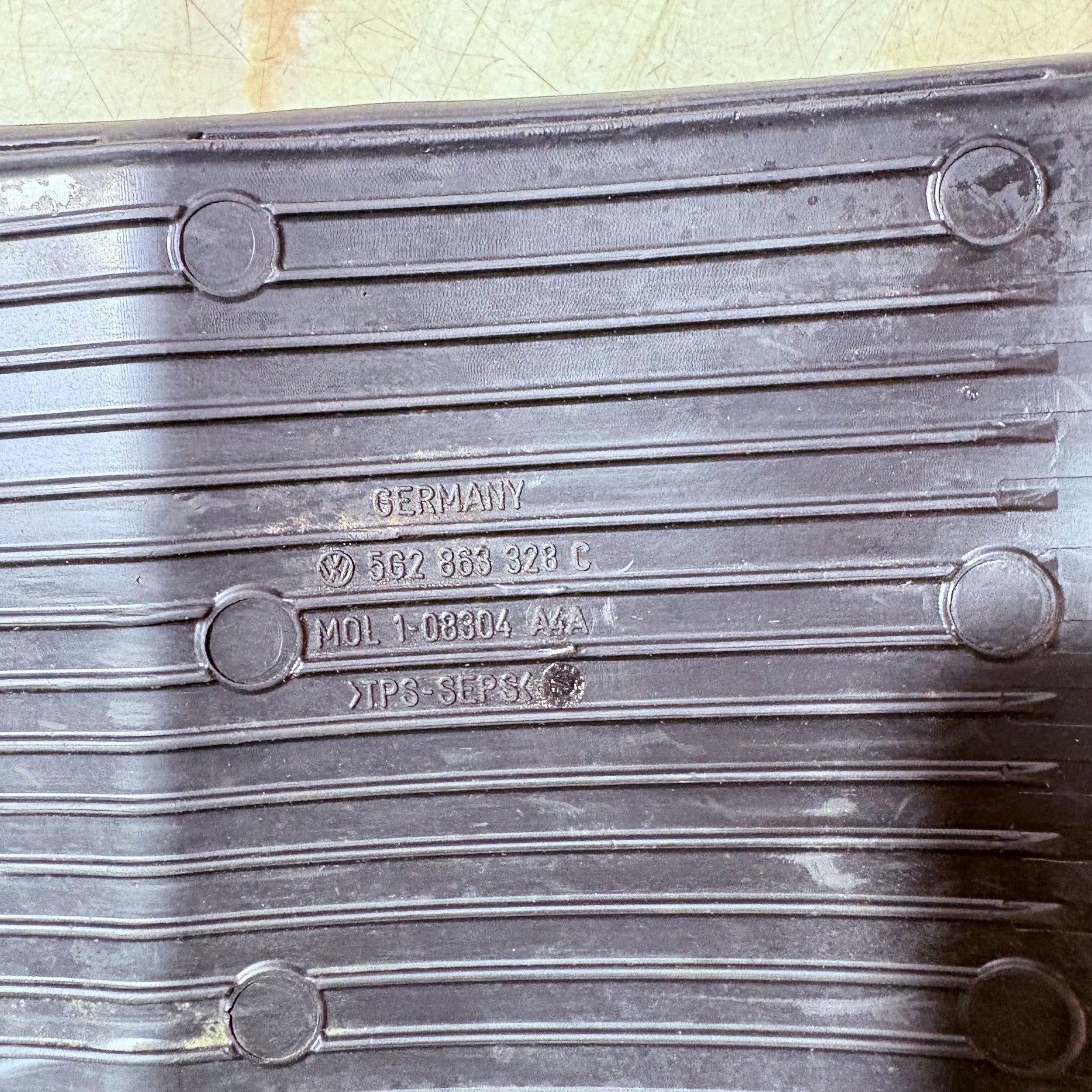 VOLKSWAGEN Golf MK7 2012-2020 Center Console Storage Liner Rubber Mat 5G2863328C