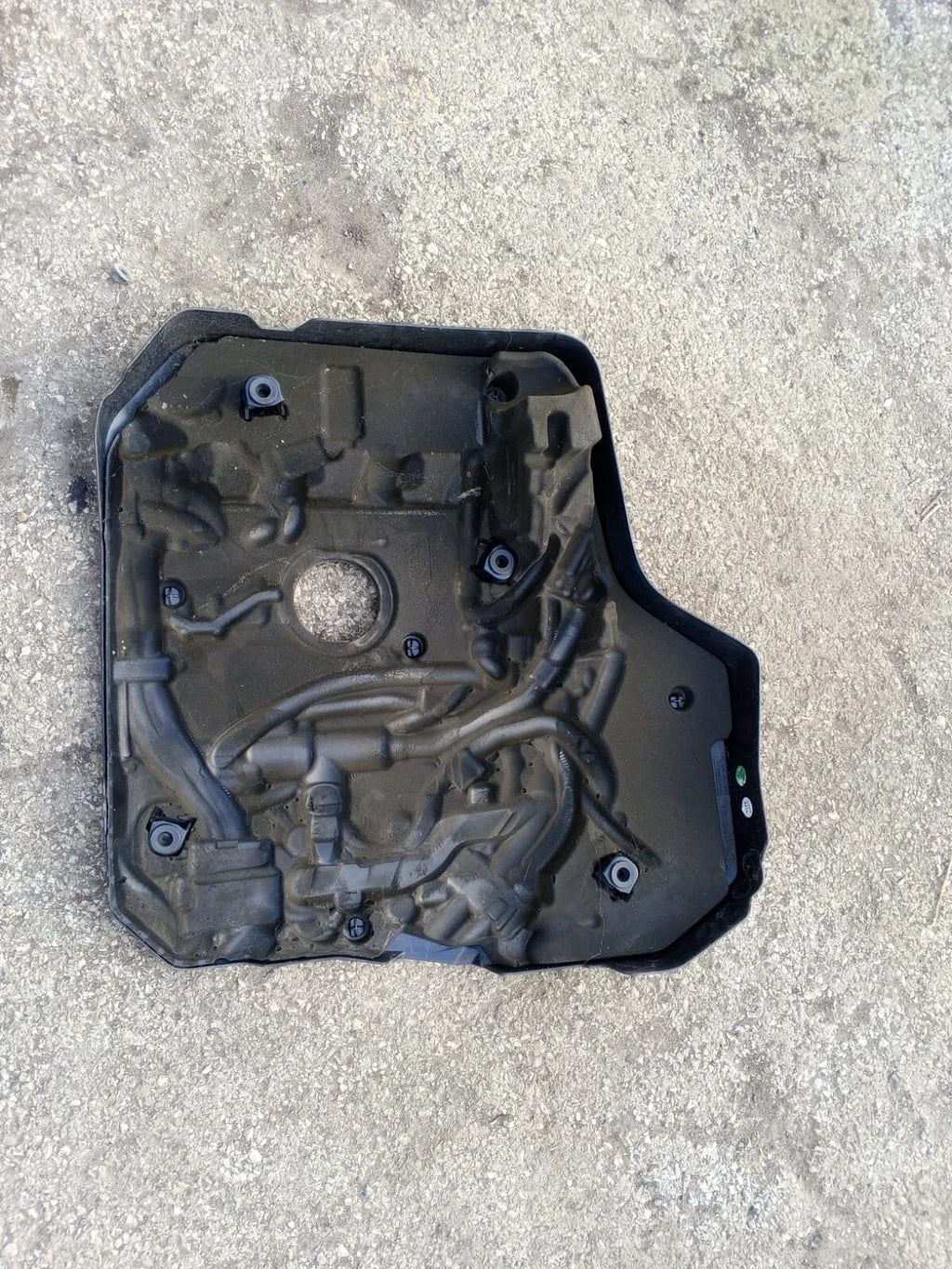 BMW 5 SERIES G30 G20 G21 B48 PETROL TWIN POWER TURBO ENGINE COVER 11148676203