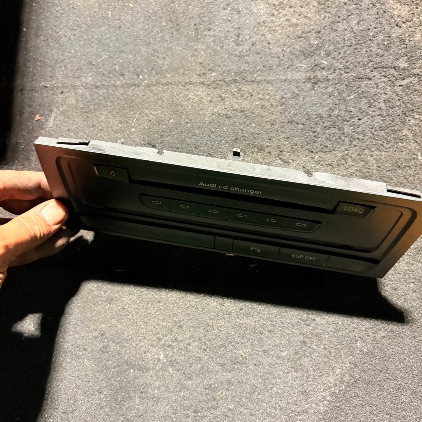 AUDI CD CHANGER PLAYER 8K2 959 674 A