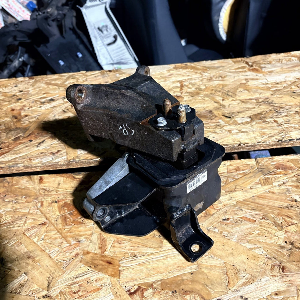 KIA SPORTAGE MK4 GEARBOX MOUNT BRACKET MANUAL RIGHT SIDE 21830-F1800